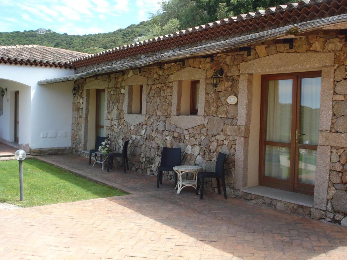 Hotel Valkarana Country Relais (Adults Only) Sant'Antonio di Gallura Ngoại thất bức ảnh
