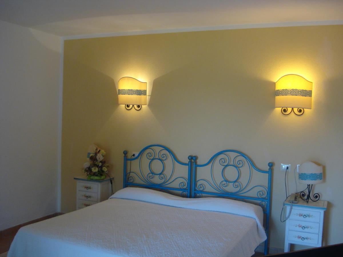 Hotel Valkarana Country Relais (Adults Only) Sant'Antonio di Gallura Ngoại thất bức ảnh